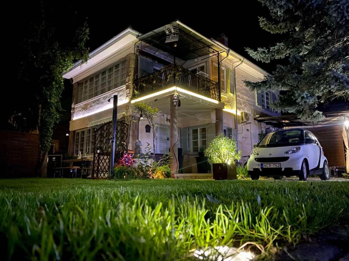 Garden Budha Relax Apartman, Parking, Bbq, Terrace Siofok Exterior photo